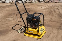 Plate compactor