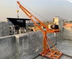 Mini construction crane